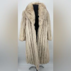 Women's Vintage SAGA FURS Silver Fox Fur Coat-Size Small